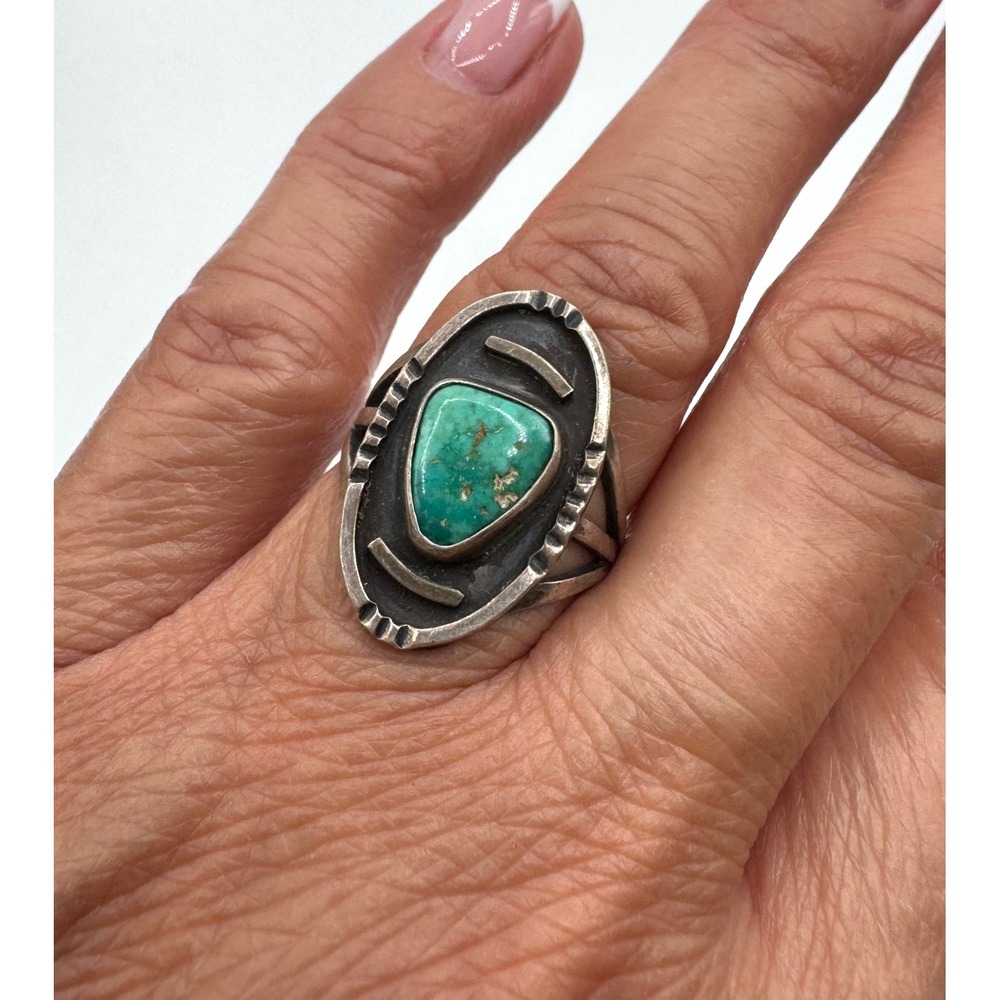 Vintage Navajo Sterling Silver Turquoise Ring Size 6.25 Southwestern
